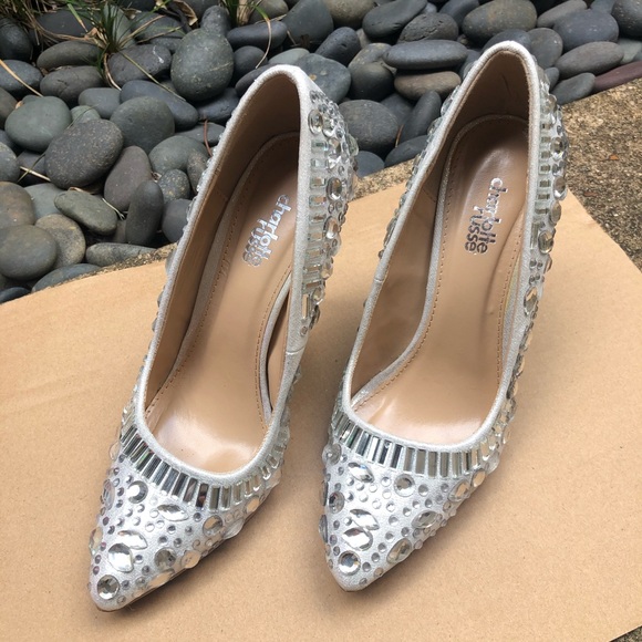 Clear Rhinestone Jewel Pointy Toe Heel Pump 8 - Picture 2 of 4